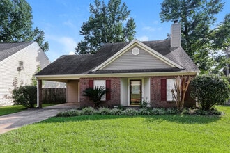 Building Photo - 525 Stonecreek Dr