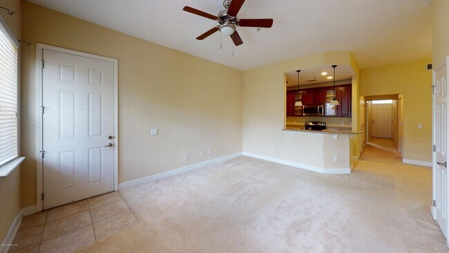 Building Photo - 625 Oakleaf Plantation Pkwy