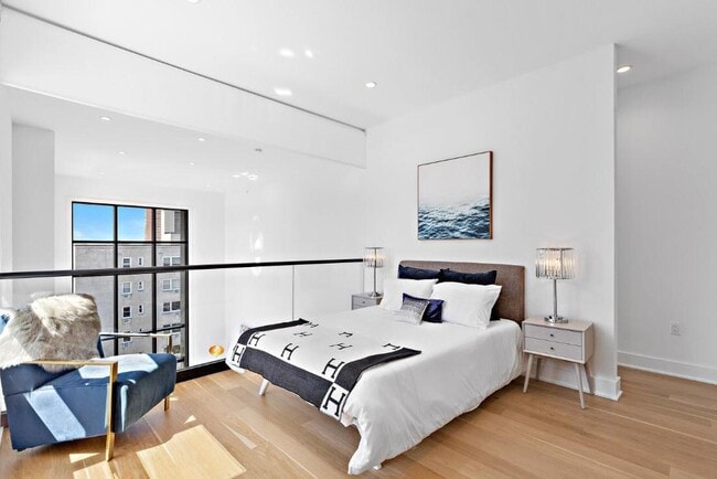 Building Photo - 6025 JFK Blvd E