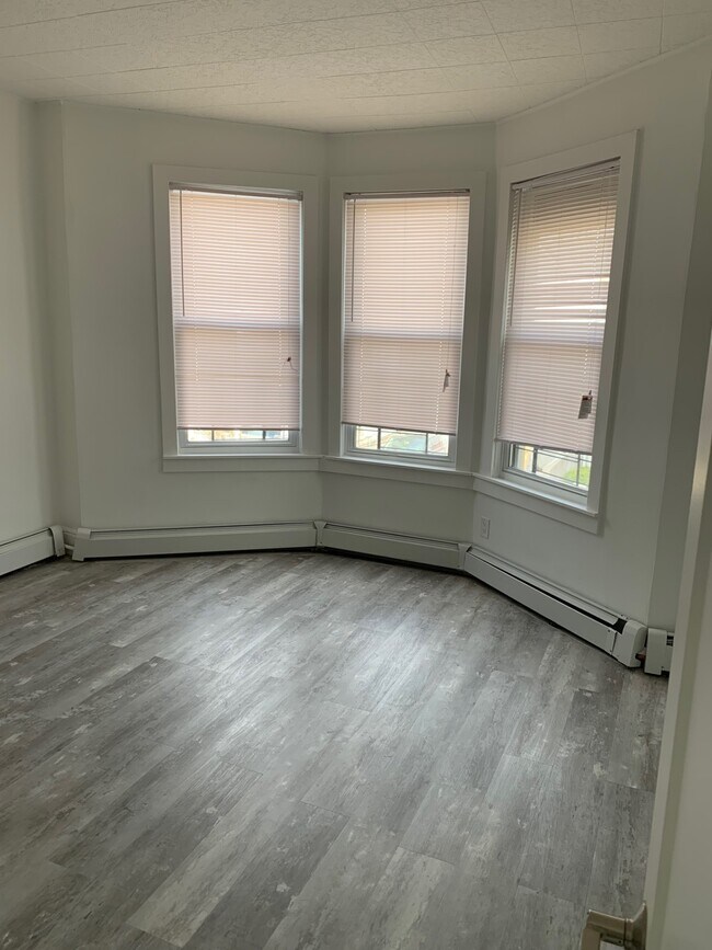 20 Porach St, Yonkers, NY 10701 House Rental in Yonkers, NY