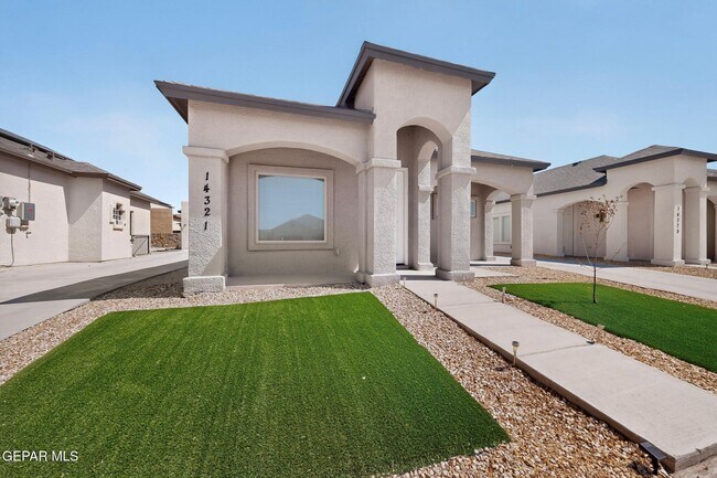 Foto del edificio - 14321 Chris Zingo Ln