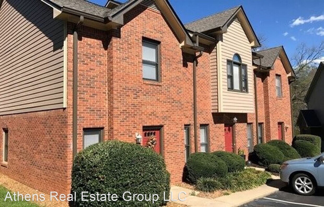 Primary Photo - 2 br, 2.5 bath House - 393 Old Epps Bridge...