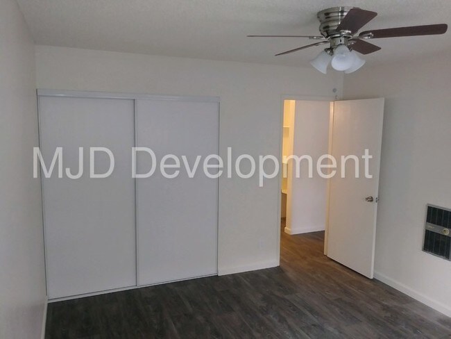 Building Photo - 7301 Florin Wood Dr