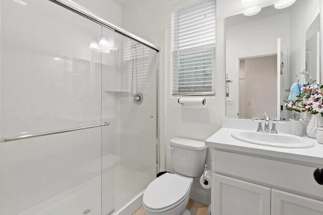 Foto del edificio - 8418 Everson Ln