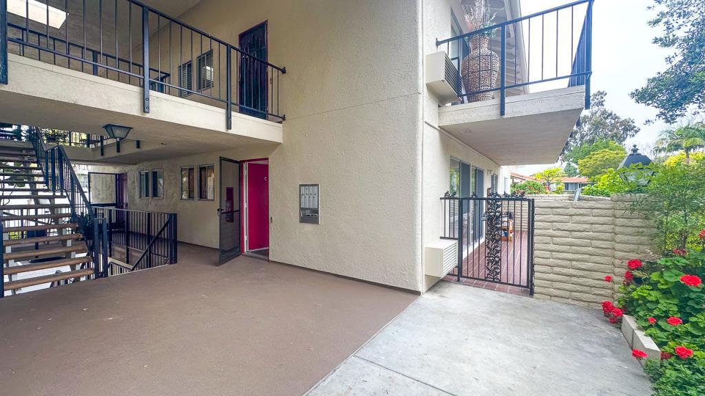 2338 Avenida Sevilla, Laguna Woods, CA 92637 Condo for Rent in Laguna Woods, CA