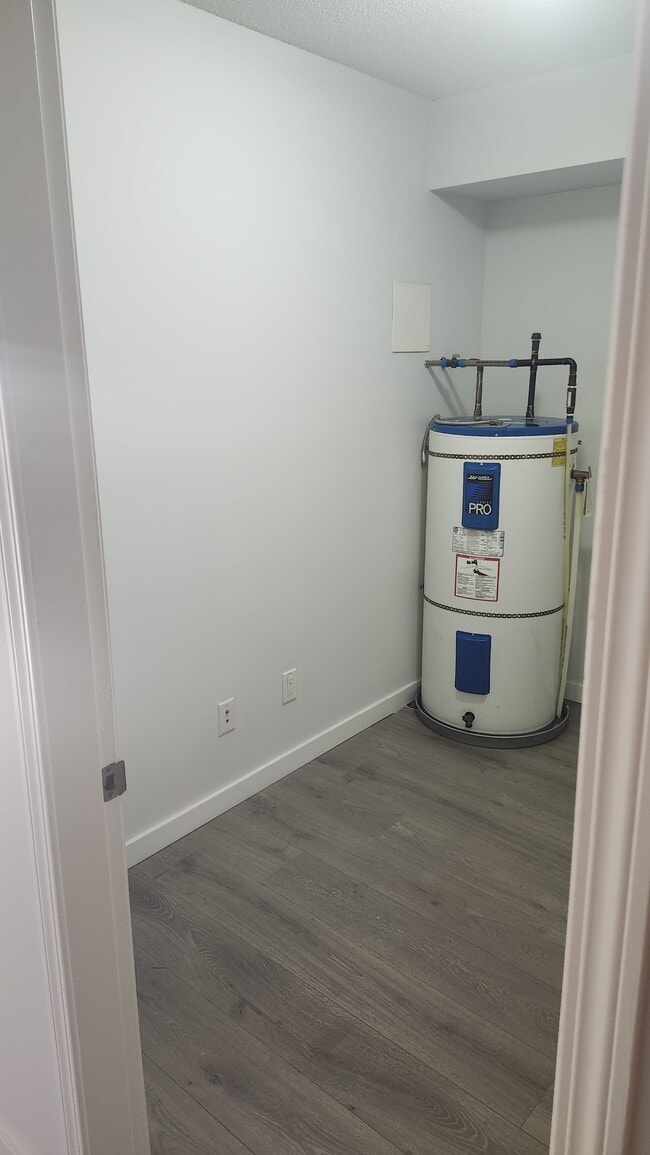 Building Photo - 3683 E Hastings St