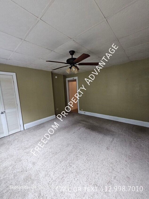 Foto principal - 122 Parker St
