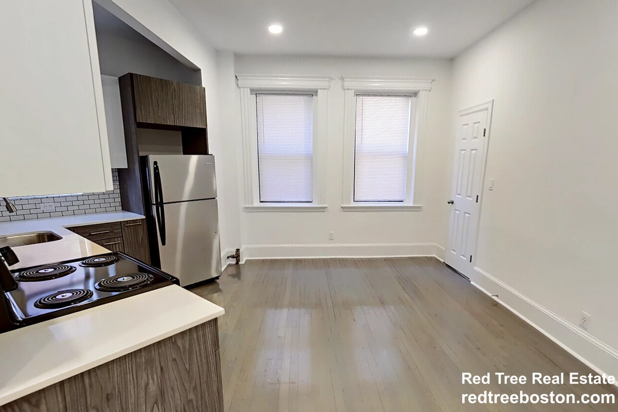 Photo - 11 Queensberry St. Unit 7