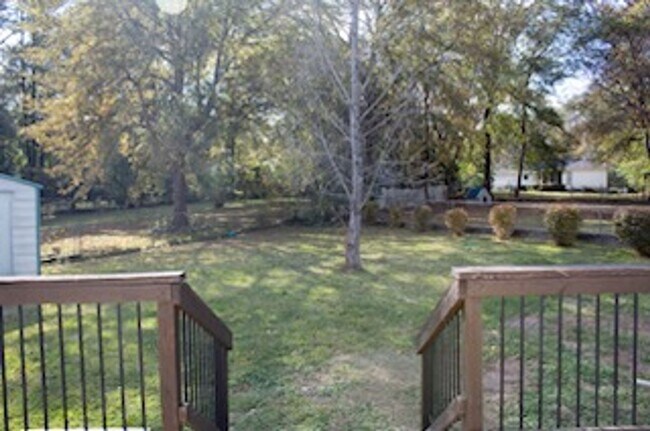 Building Photo - North Columbus Cutie- 5609 Alice Dr
