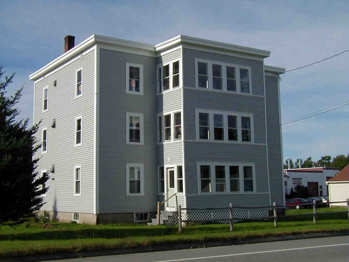 Building Photo - 268 Eastern Ave