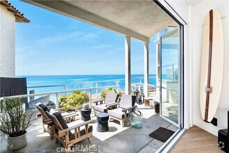 Building Photo - 1509 Buena Vista