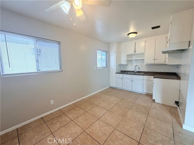 Building Photo - 1548 N 11th Ave