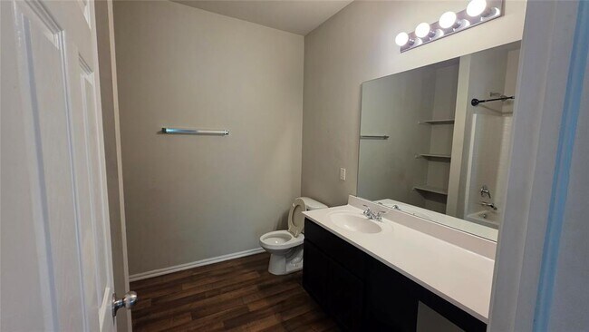 Foto del edificio - 10012 Wimbledon Ct