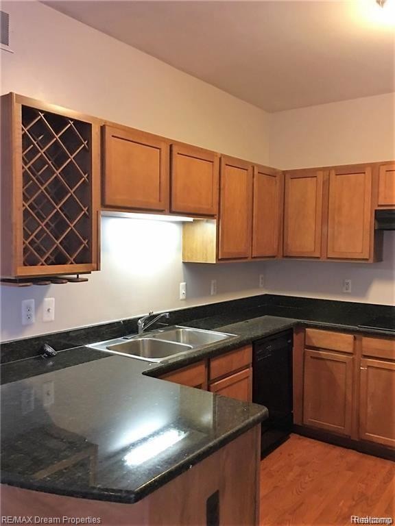 Building Photo - 41670 Tera Ln