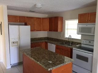 Foto del edificio - 2850 NW 3rd St