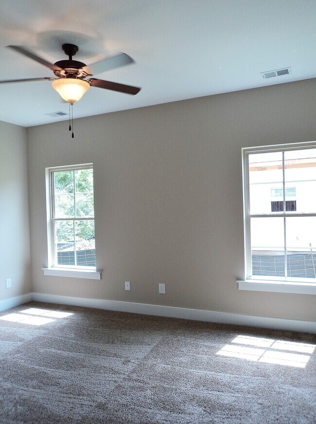 Foto del edificio - Home for rent in Maylene! Available to View Now!!!