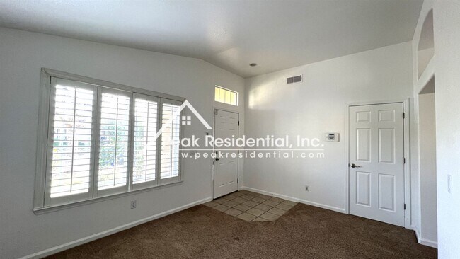 Building Photo - 3 br, 2 bath House - 9028 Fernway Court