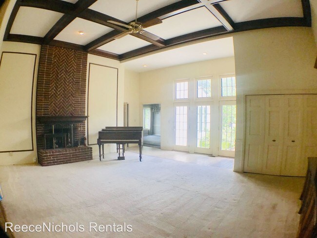 Building Photo - 3 br, 3 bath House - 4609 W 113th Terrace