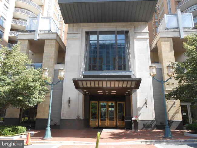Building Photo - 11990 Market St