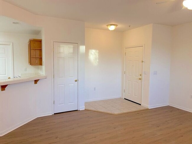 Building Photo - Sparks Single Story Home Near Red Hawk Gol...
