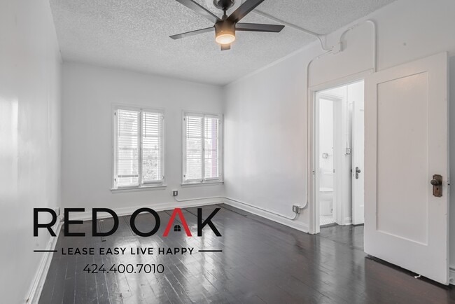 Foto del edificio - 854 S Oxford Ave