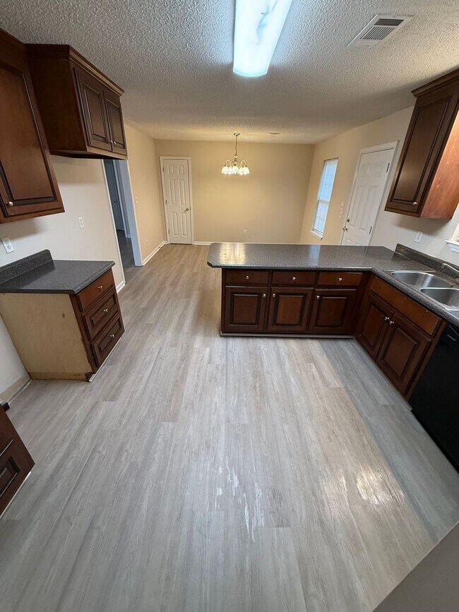 Foto del edificio - 1460 Georgia Ave SE