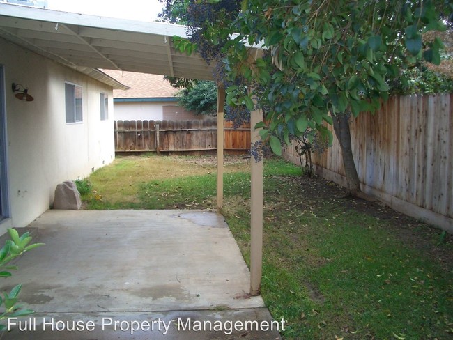 Building Photo - 711 W Theta Ave