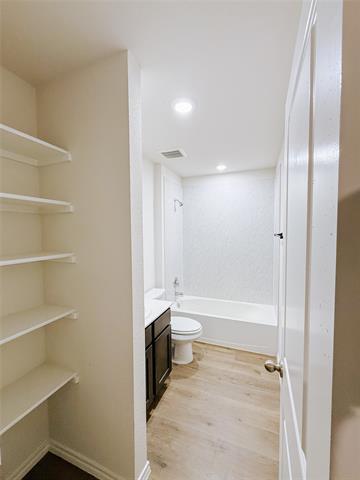 Foto del edificio - 227 HappyWell Ln