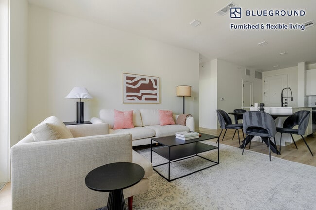 Foto del edificio - 3801 N A W Grimes Blvd