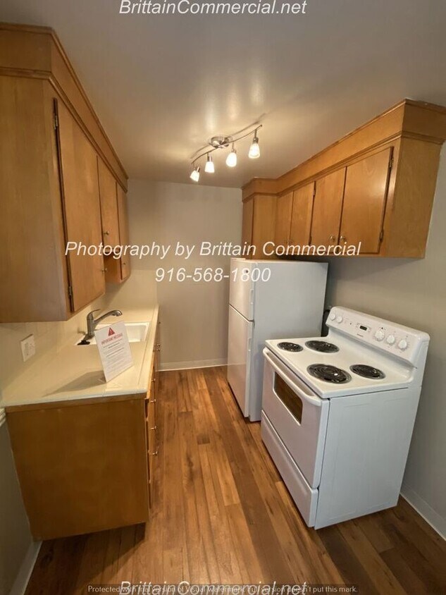Foto principal - 5484 Carlson Dr