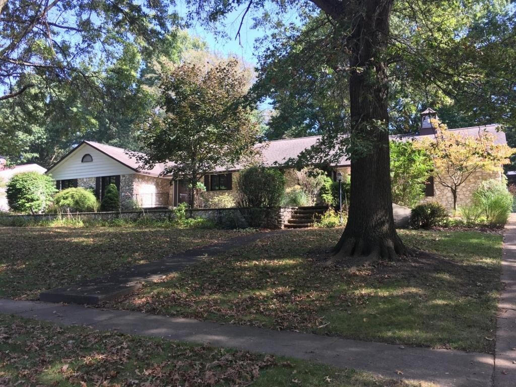 Primary Photo - 1637 Arthur Drive