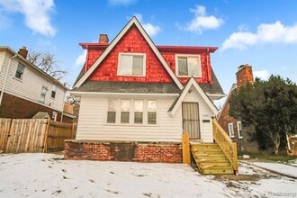 Building Photo - 4000 Berkshire St