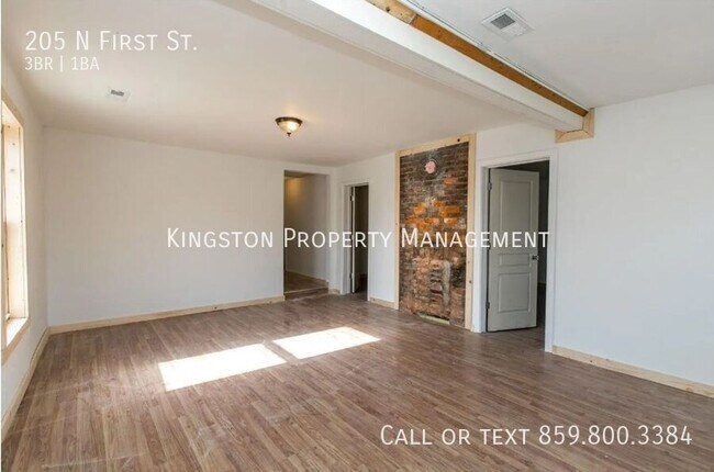 Building Photo - 205 N First St.-