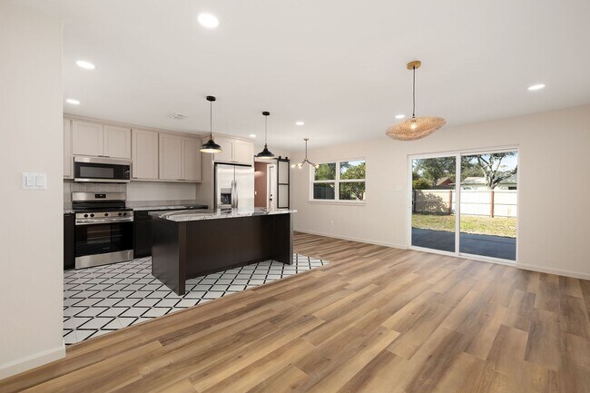 Foto del edificio - 1518 Orchid Ave
