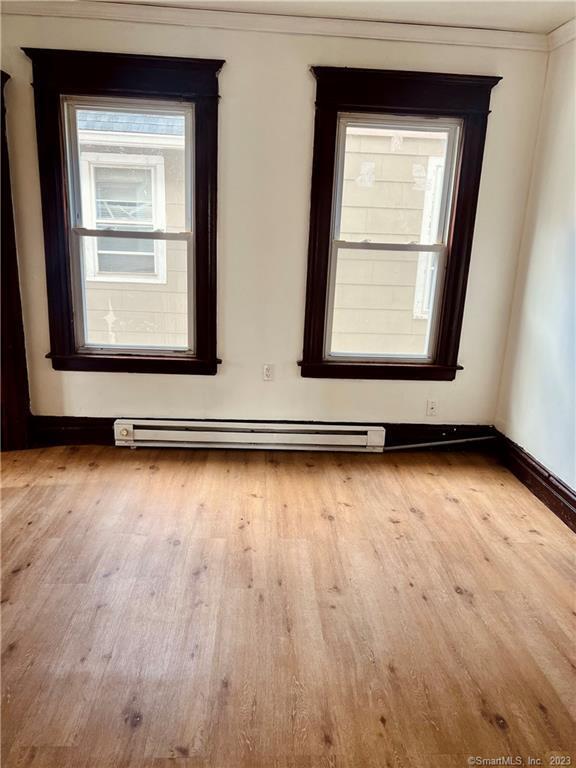 Building Photo - 203 Cooke St