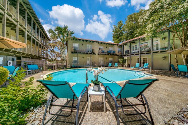 Building Photo - 66 BREES Blvd