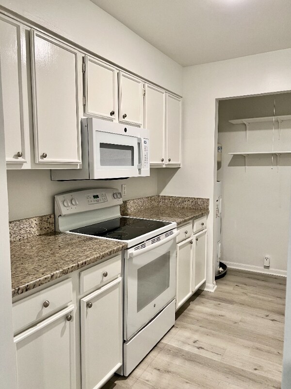 Foto del edificio - 1166 Booth Rd