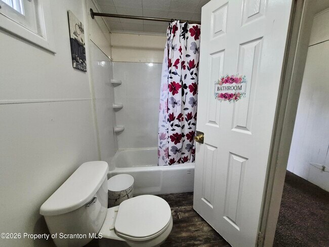 Foto del edificio - 68 Green Pl