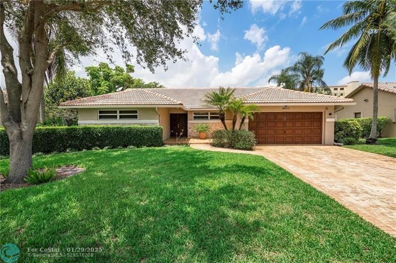 Foto principal - 8651 NW 21st Ct