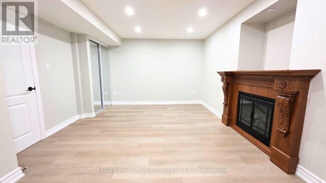 Building Photo - 26 Raffia Ave