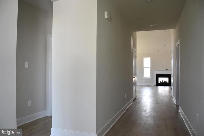 Building Photo - 34013 Golden Aspen Dr