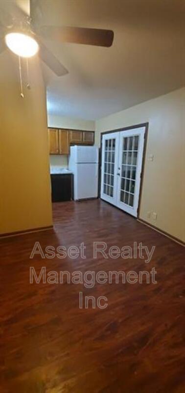 Building Photo - 9124 Woodpark Ln NW