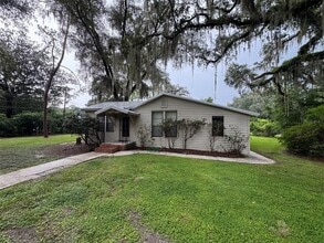 Building Photo - 4025 SW 20th Dr