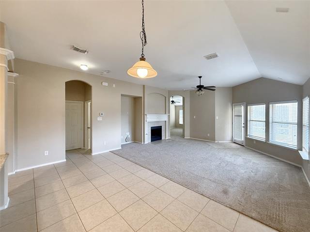 Foto del edificio - 1713 Lake Way Dr