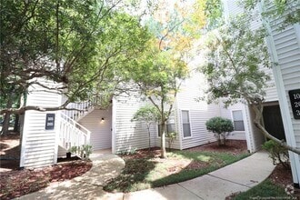 Building Photo - 6120 Sunpointe Dr