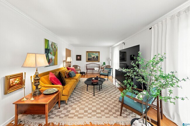 Foto del edificio - 2344 Queensview Rd