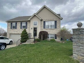 Building Photo - 3670 Avalon Dr