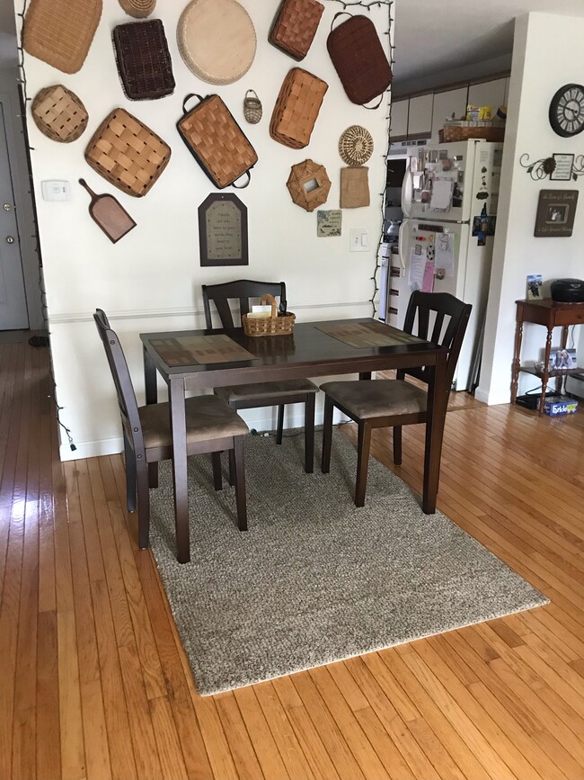 Dining Area - 20 Gates Rd