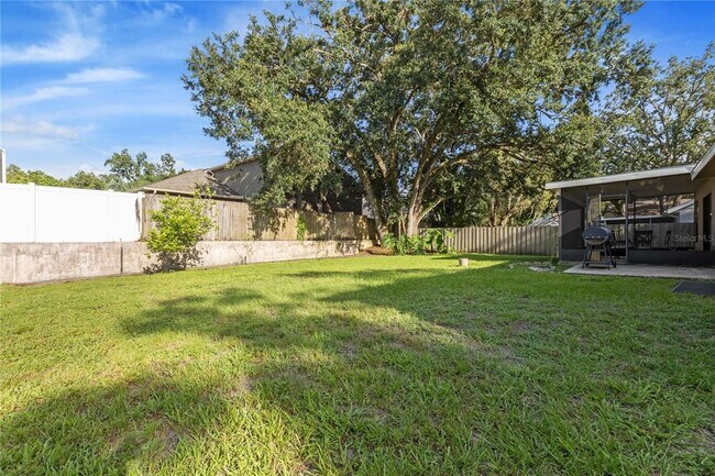 Building Photo - 5506 Redhawk Dr