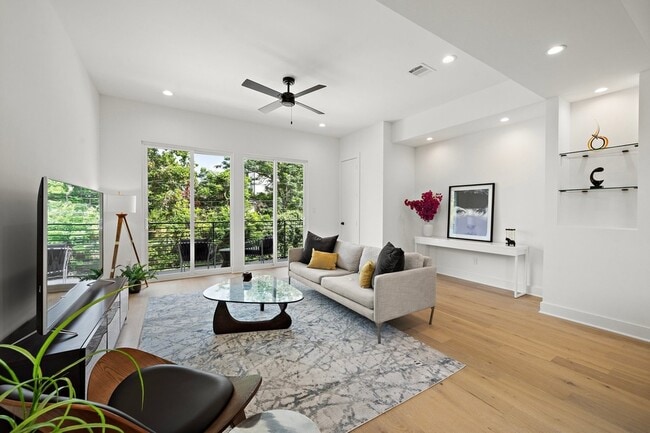 Foto del edificio - 1607 Barbee St
